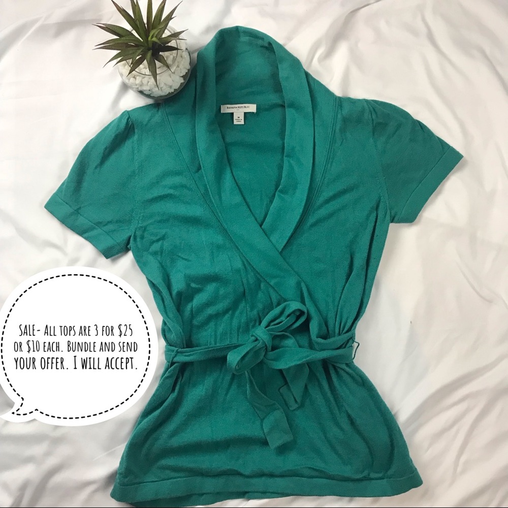 Banana Republic Teal Top Size Medium